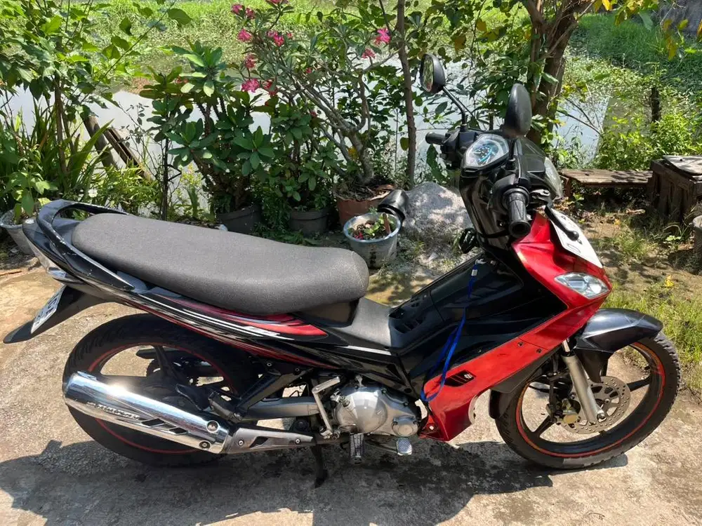 Yamaha 256-Jupiter-Mx