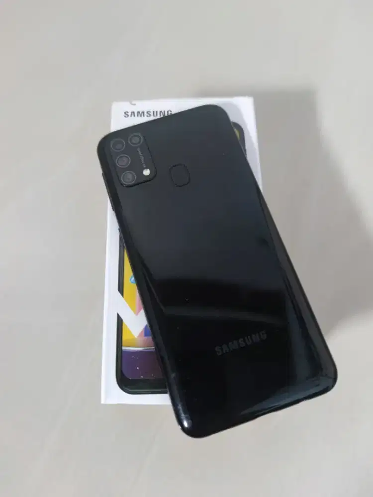 Samsung M31 Black 6/128gb