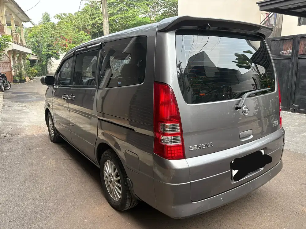 Nissan Serena 2012 Bensin