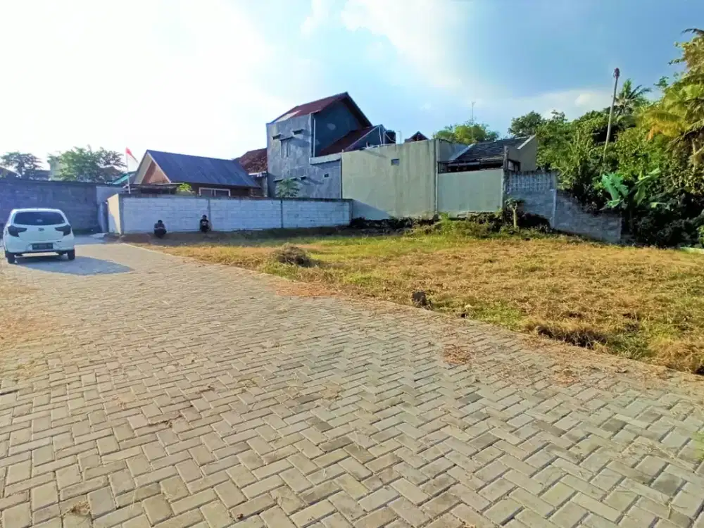 800 Meter Kencana Loka BSD, Kavling SHM Strategis