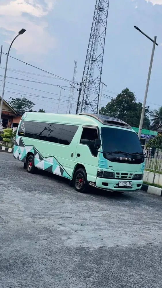 Elf long adiputro 2011