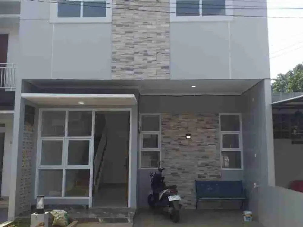 Di Jual Rumah 2 Lantai Siap Huni Di Cibinong Bogor