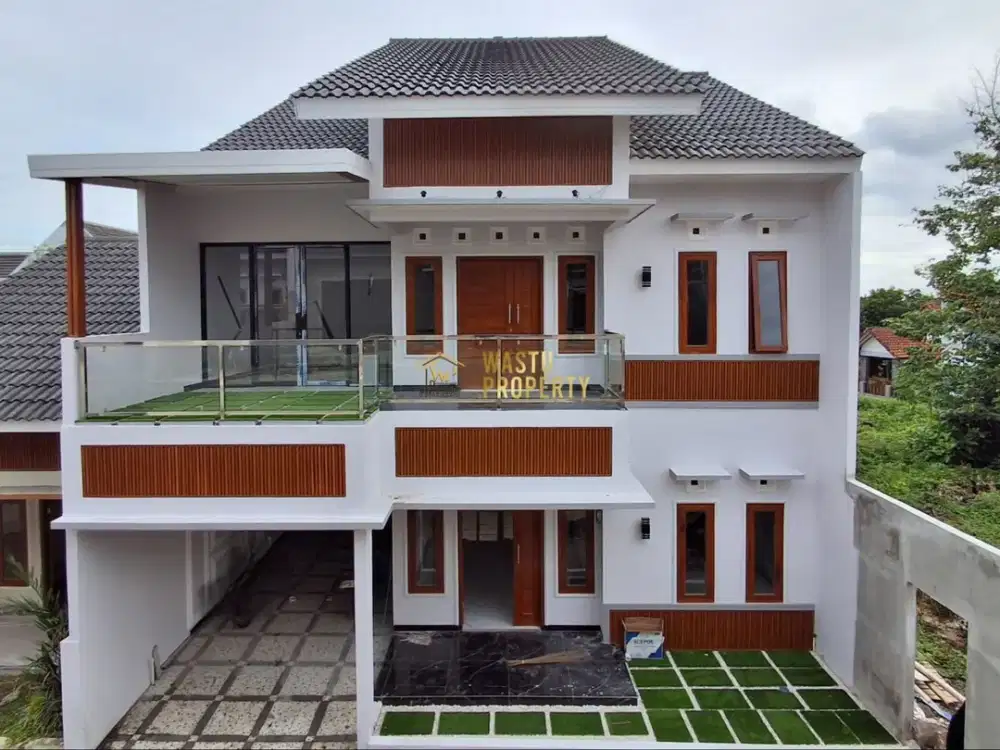 RUMAH MEWAH 2 LANTAI DI KALASAN