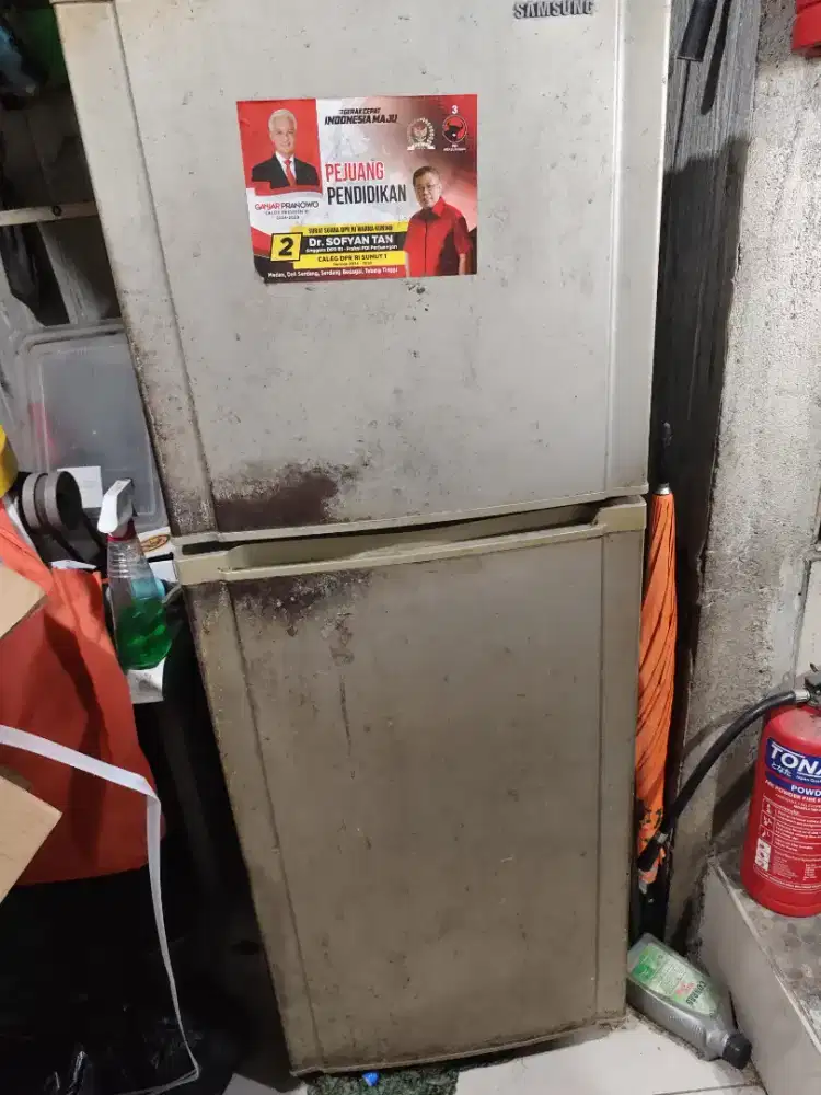 Kulkas 2pintu samsung