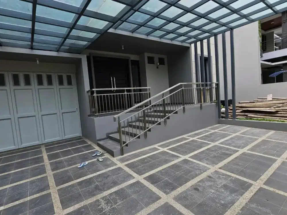 Dijual Rumah Siap Huni Nyaman Terawat Lokasi di Batununggal Bandung