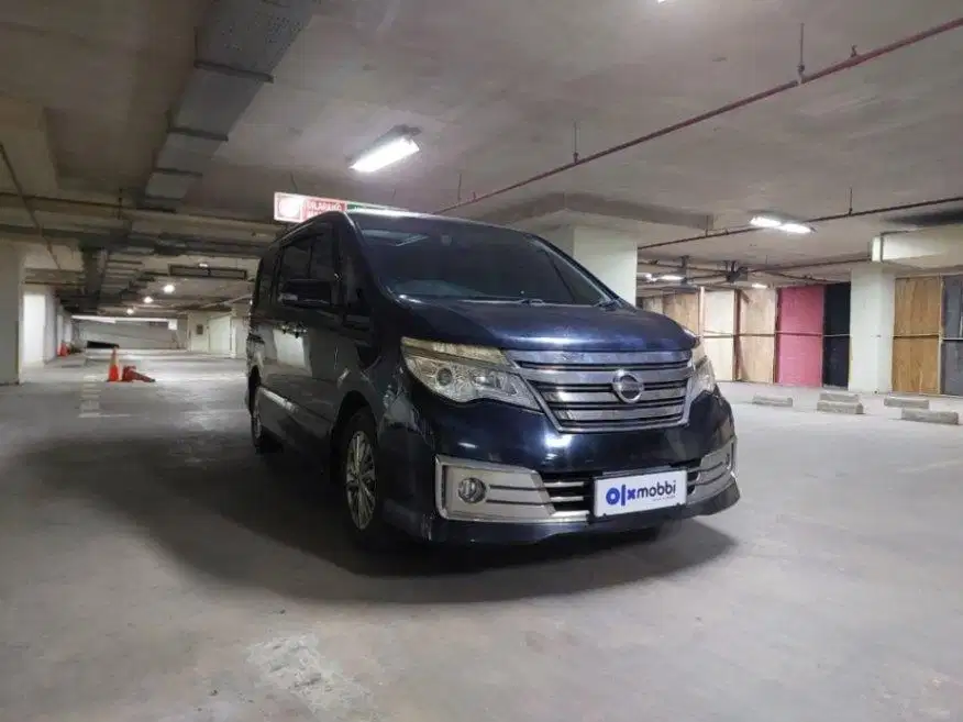 LOW DP Nissan Serena 2.0 HWS Autech Panaromic Bensin-AT 2016 EYX