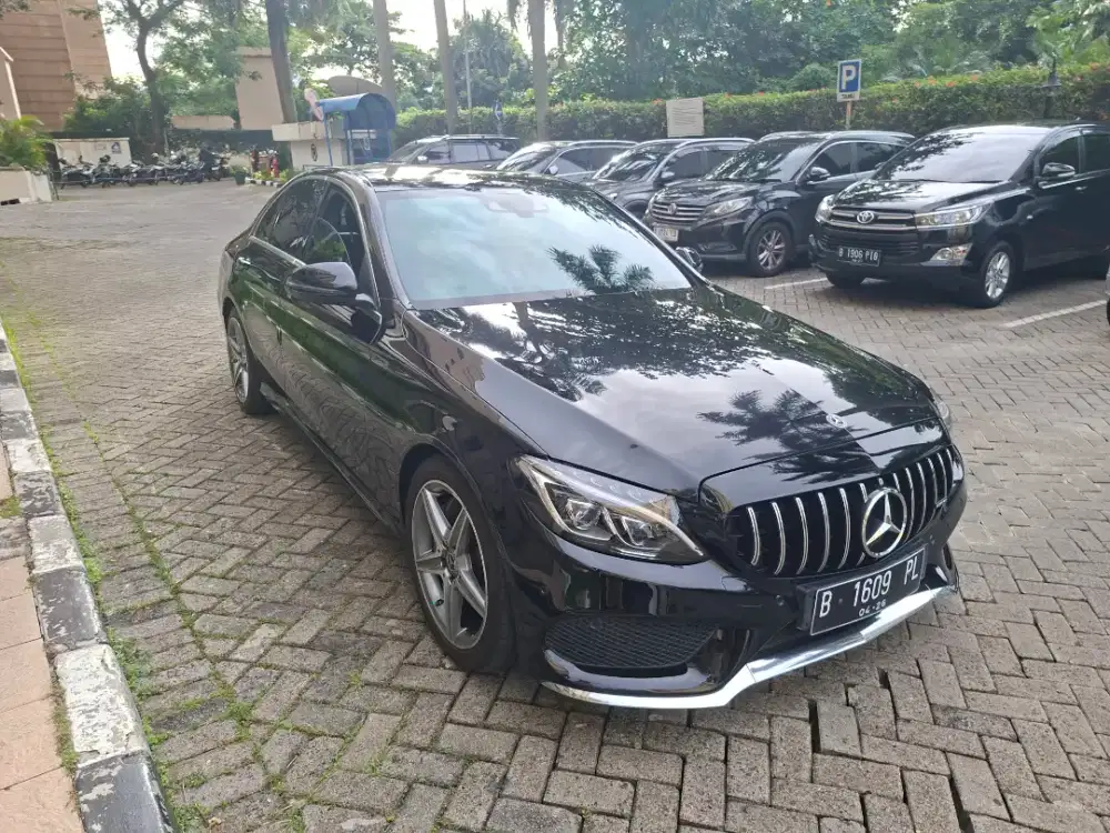 Mercedes C 250. AMG LINE. 2015. TGN 1 DARI BARU
