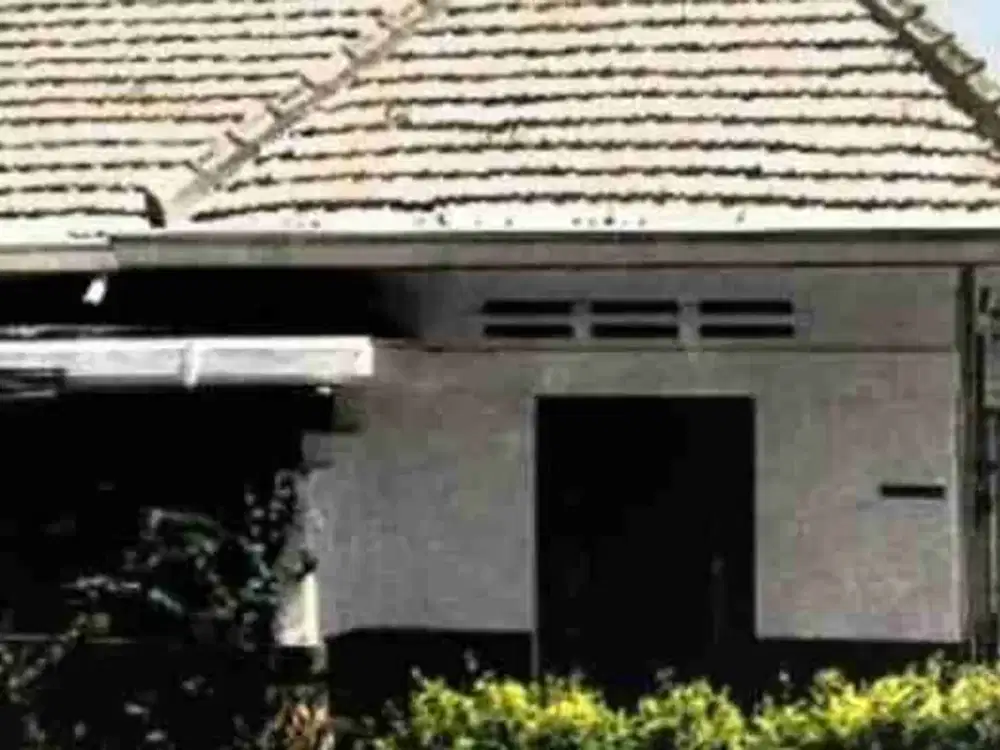 Rare Dijual Rumah Komersial Area Strategis Nol Raya Wiyung Surabaya Hitung Tanah