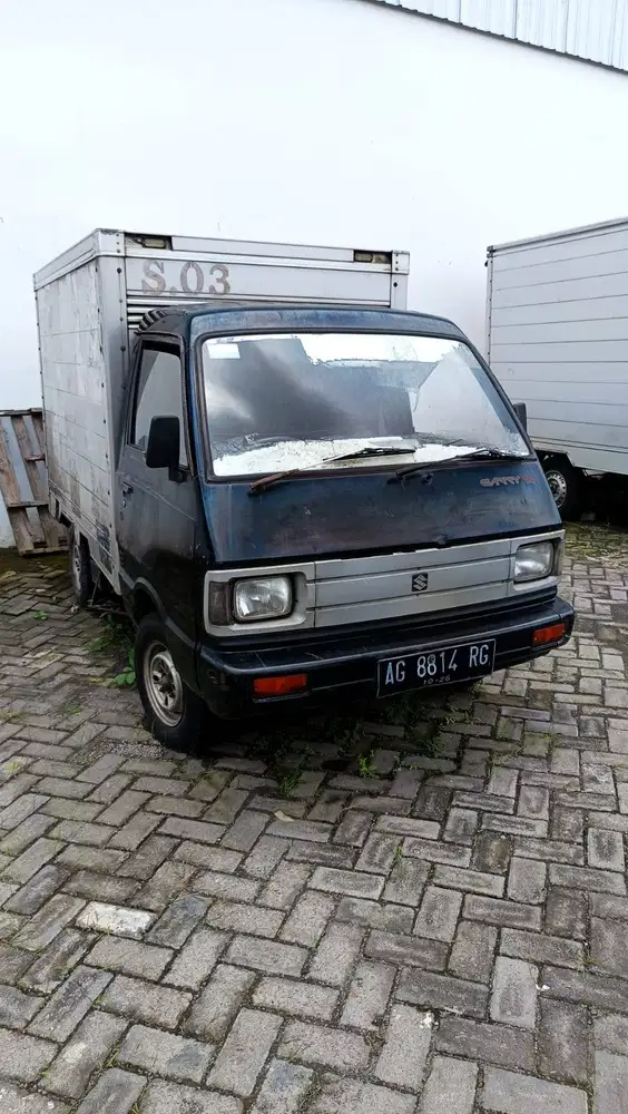 DIJUAL MOBIL BOX CARRY