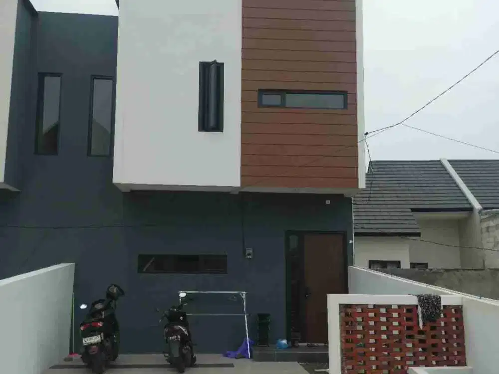 Di Jual Bumah Baru, Gress Mepet Surabaya Timur sudah renov