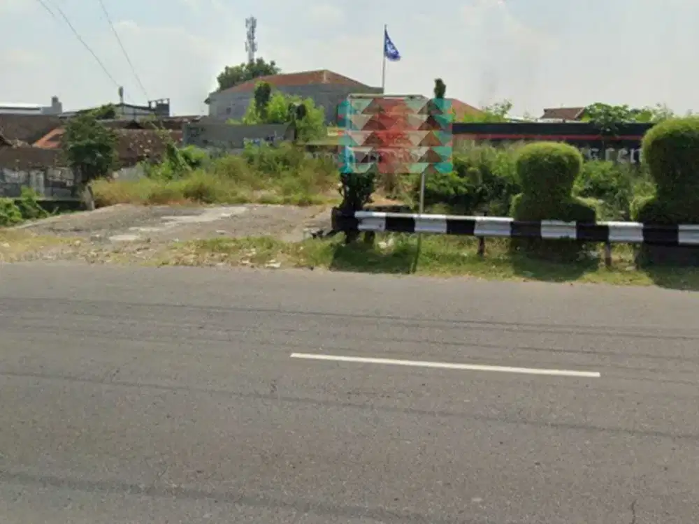 Tanah Komersil  sangat Strategis kawasan Bisnis Manahan hadap Jl Raya Banjarsari Solo..