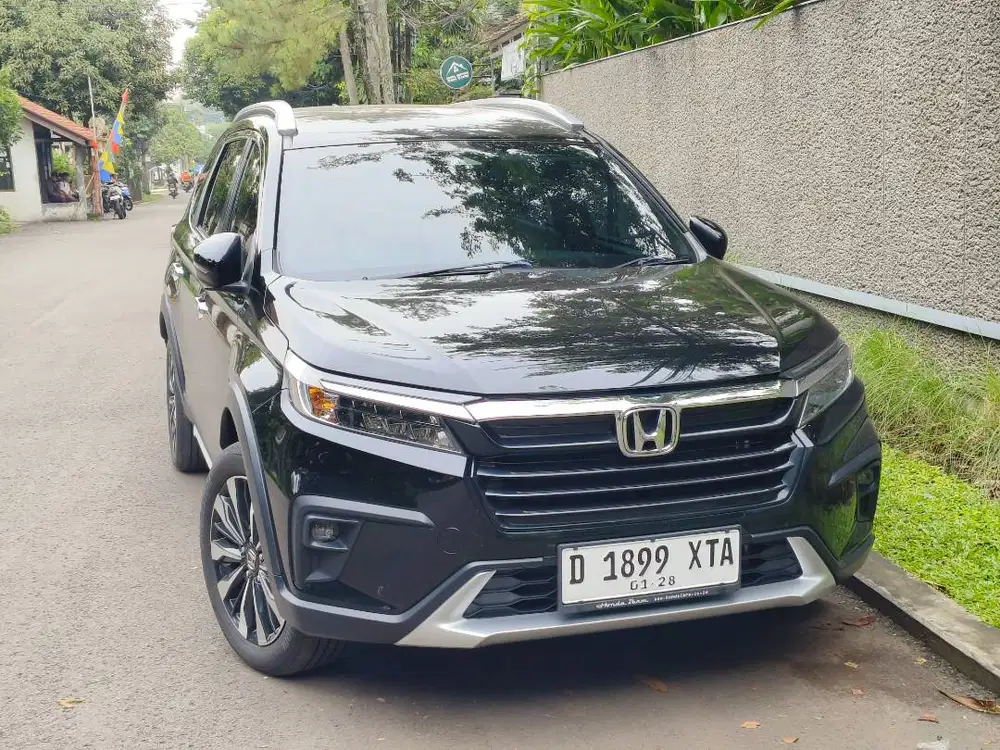honda BRV prestige sensing at matic 2022 hitam mulus bandung