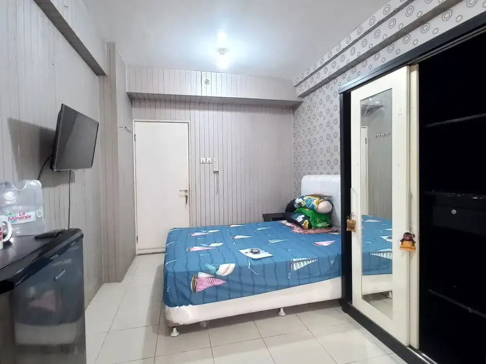 Disewakan apartemen Bulanan Studio Room grand emerald lt  2