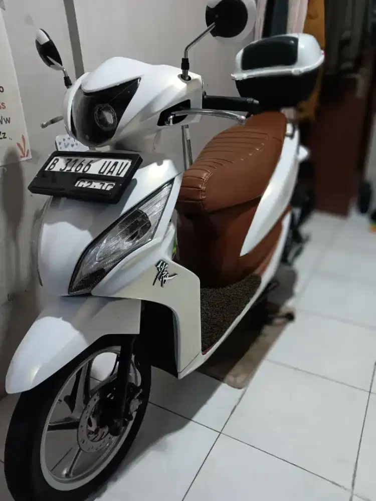Honda spacy 2013