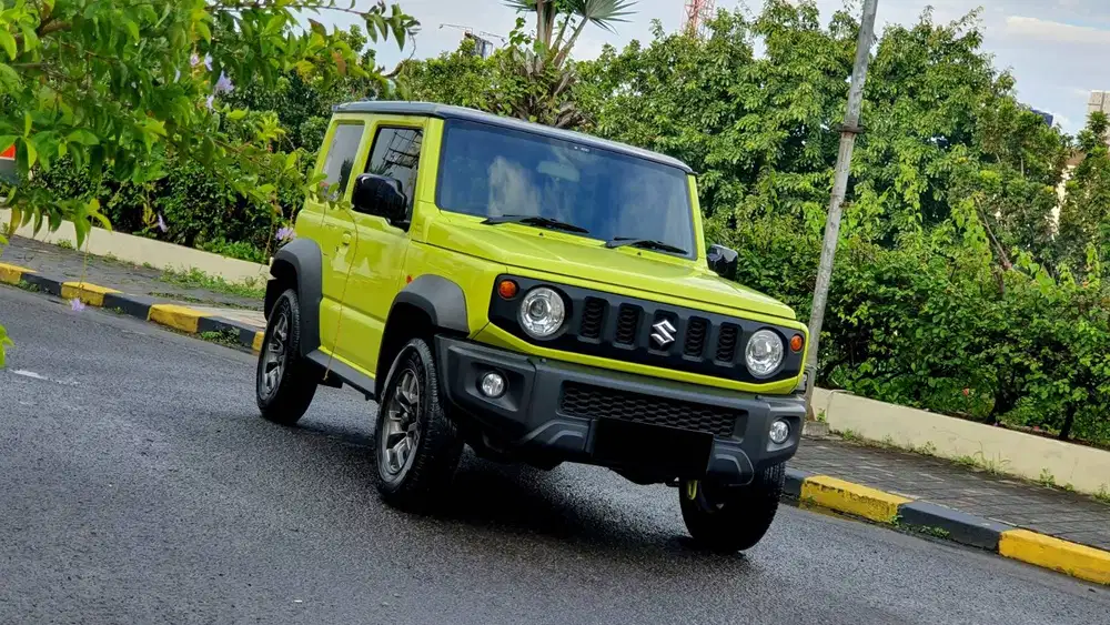 [ GARANSI 5TH ] Suzuki Jimny 1.5 3 Door AT Kinetic Yellow 2022/2023
