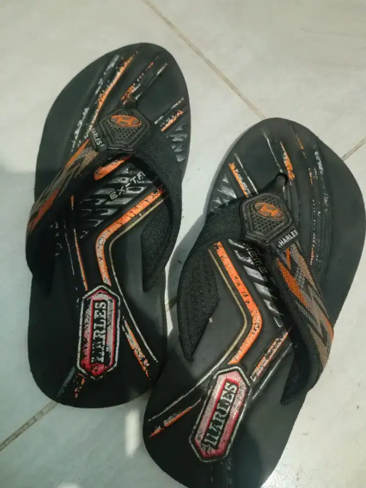 Sendal Anak HARLES Hitam Orange HSC 2025