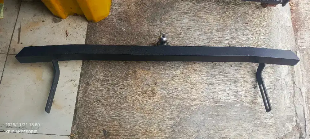 Towing bumper belakang avanza 2012 up kondisi bagus bekas avanza 2019