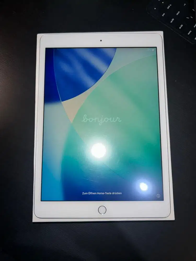 IPAD 128 GB (8th generation) Wifi Only