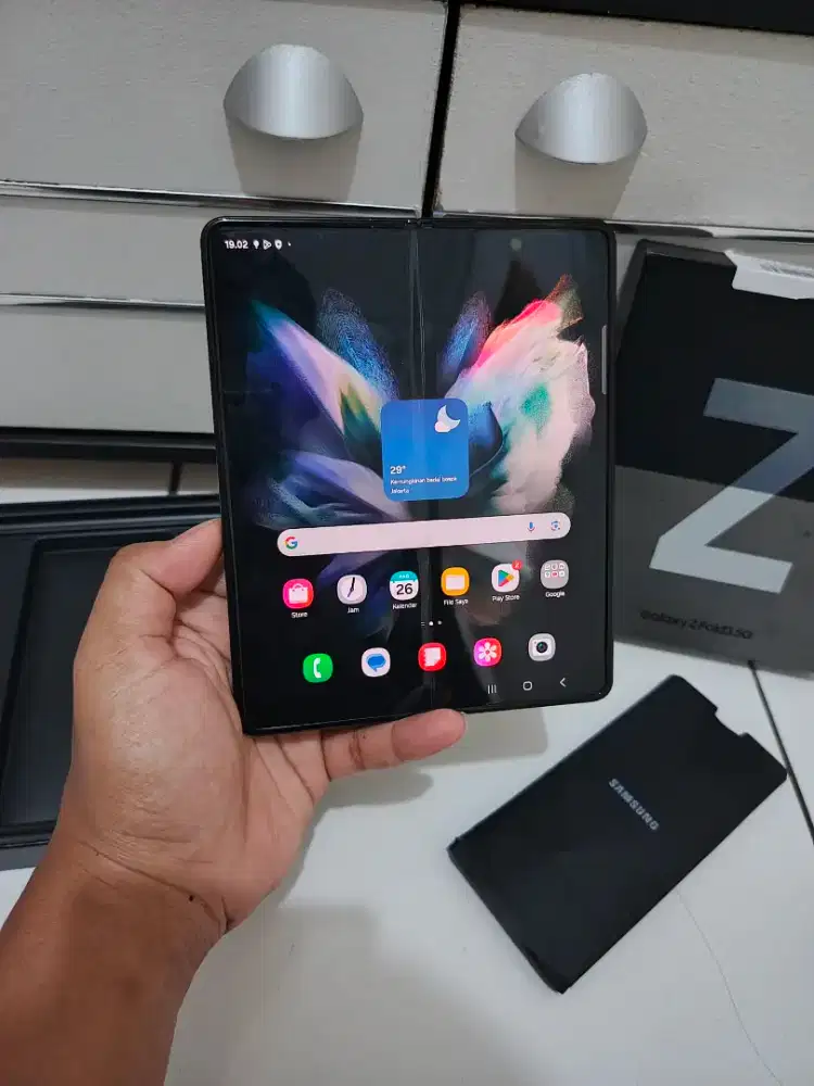 JUAL CEPAT SAMSUNG Z FOLD 3 5G 12/256 GB RESMI SEIN SECOND MURAH