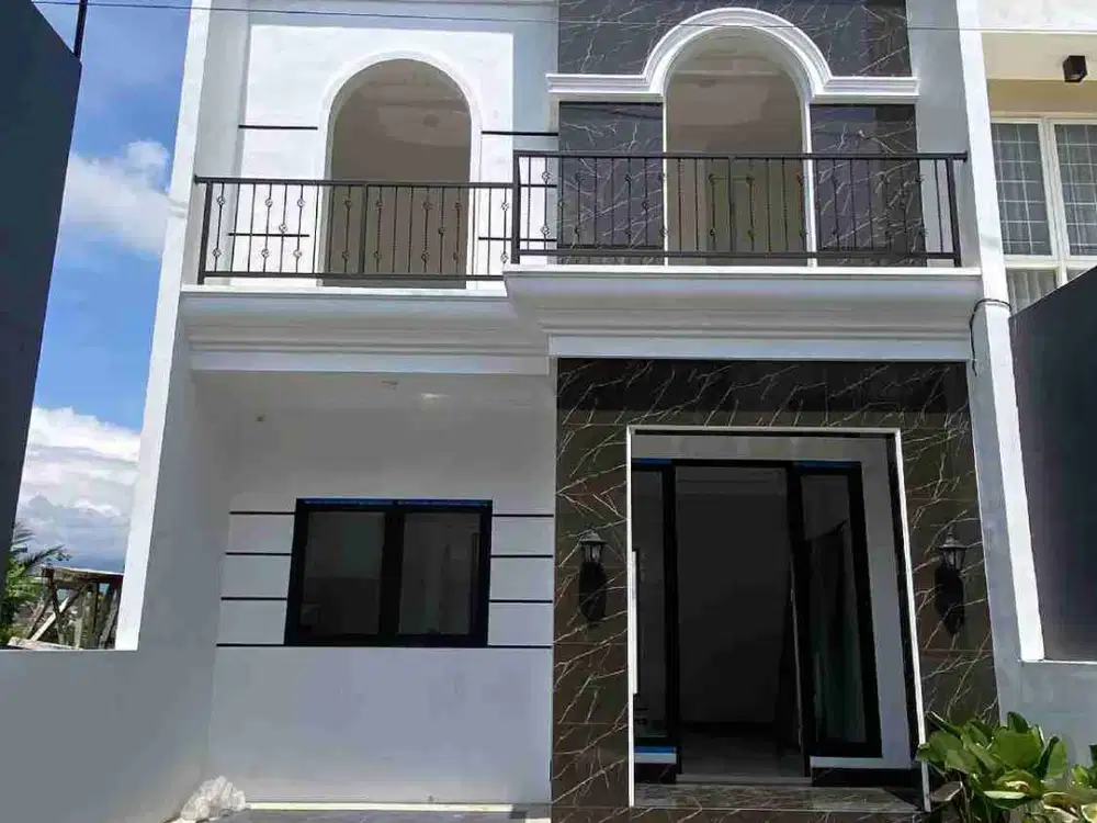 RUMAH MEWAH AMERICAN CLASIC KOTA DEKAT SUHAT DAN UB