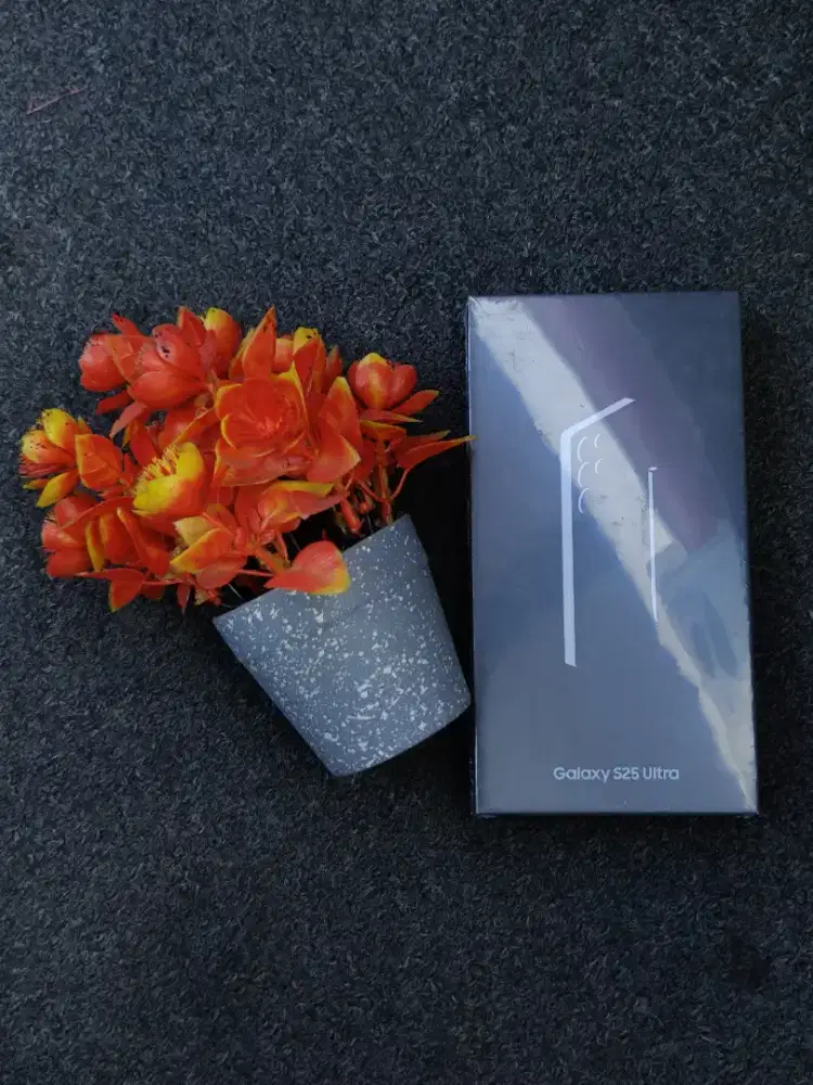 Samsung S25 ultra 256gb Tukar Tambah Hp lama Bisa Nego