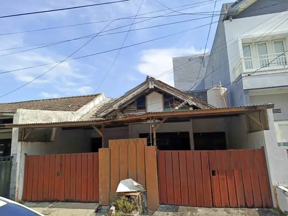 Rumah Wiguna Lokasi Strategis Dekat UPN