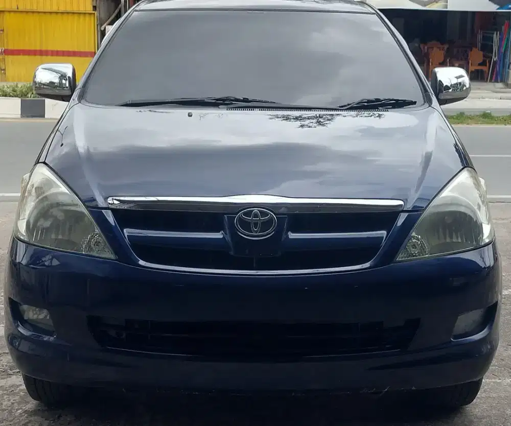 Kijang Innova 2005 V manual