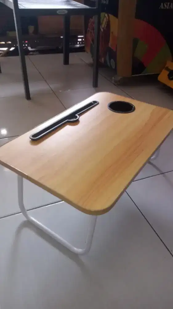 Meja belajar - HSC 2025