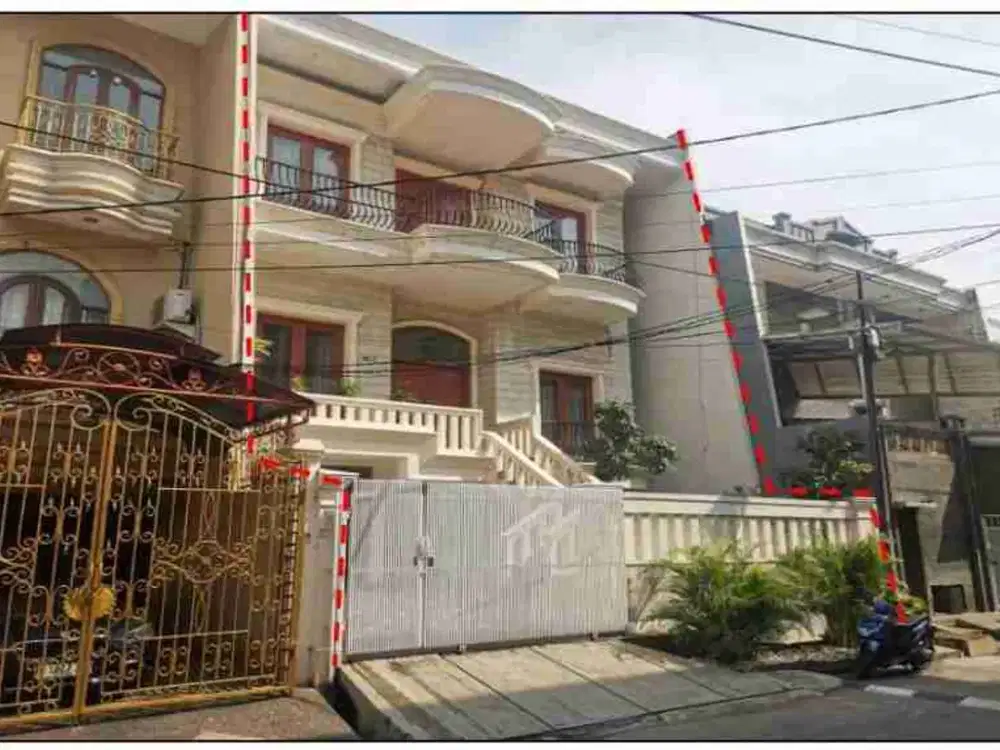 Rumah Lelang Sunter Garden