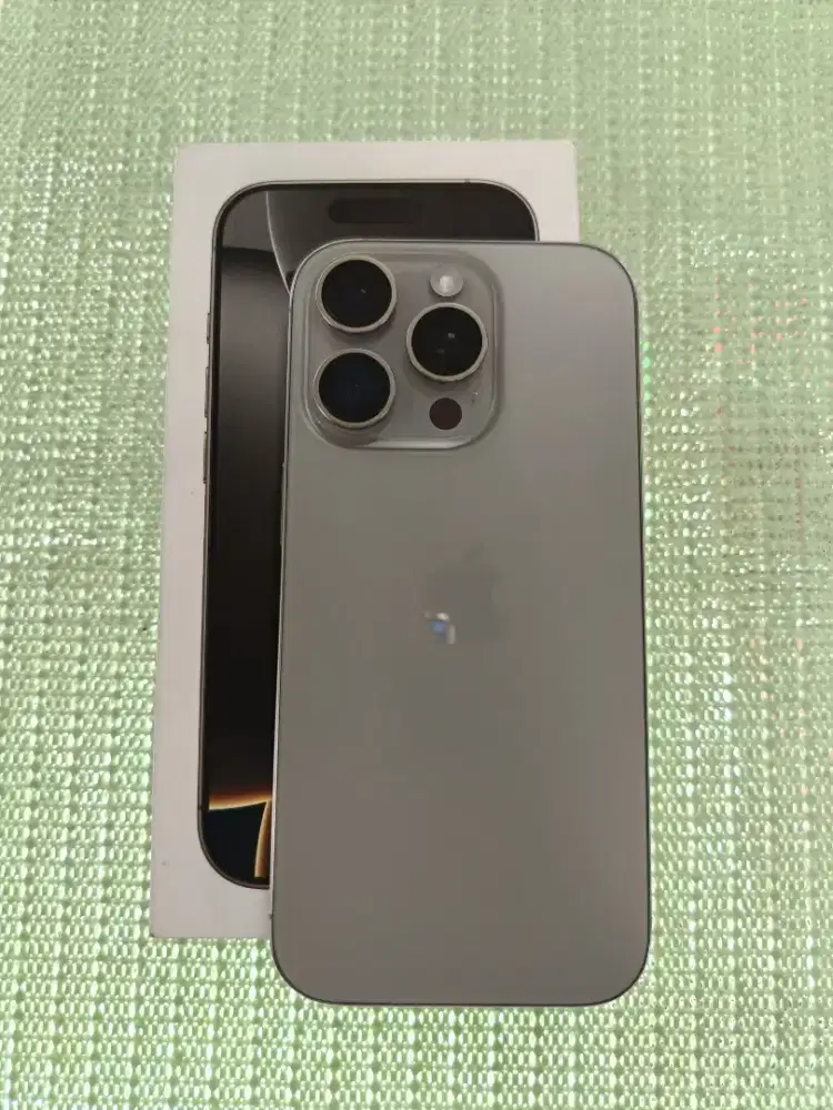 Iphone 16 pro 256gb resmi ibox bh 96%