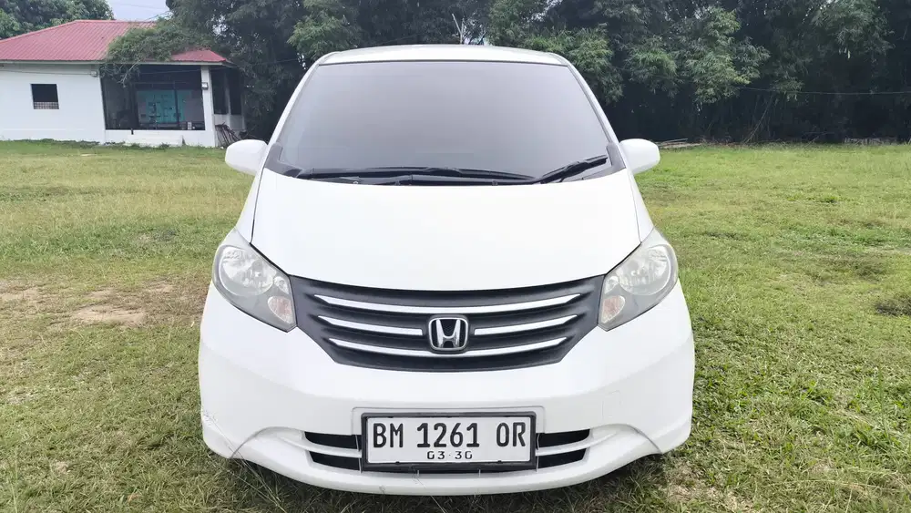 Honda Freed 2010 Bensin