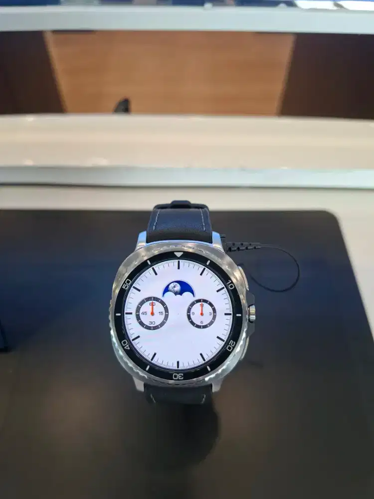 Samsung SmartWatch 8 Classic