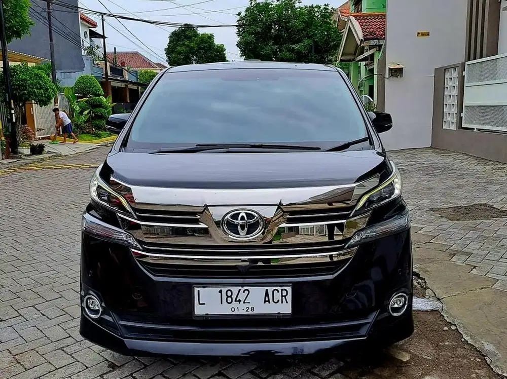 LOW KM 42rb ISTIMEWAH - TOYOTA VELLFIRE 2.5 G 2017 MATIC DP MINIM GASS