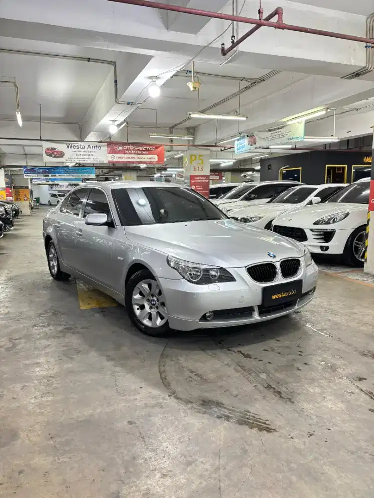 ODO 26rb BMW 520i E60 2004 Antik Like New 530i 2005