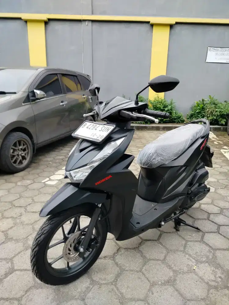Honda beat deluxe tahun 2023