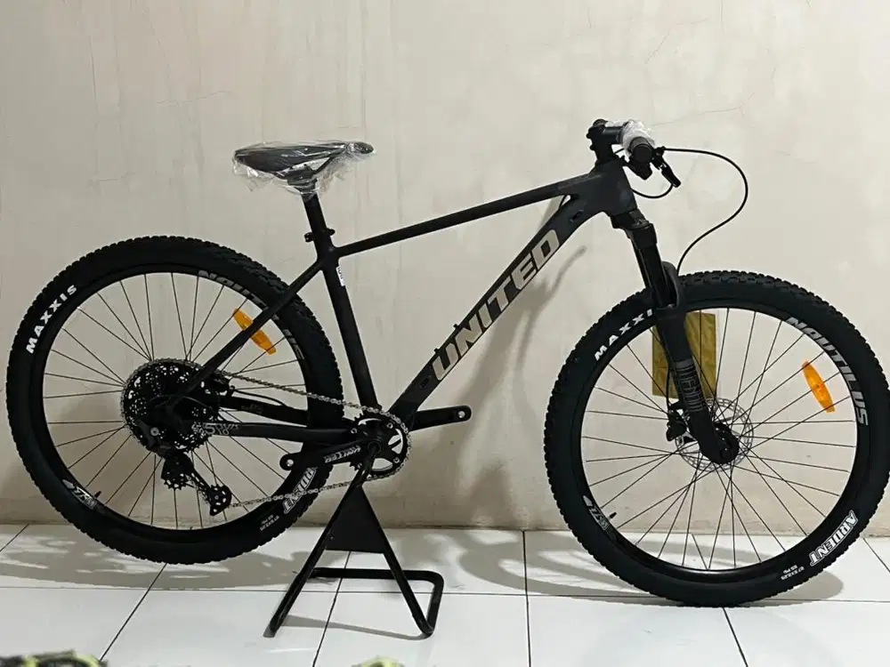 Sepeda Gunung United Clovis 5.10