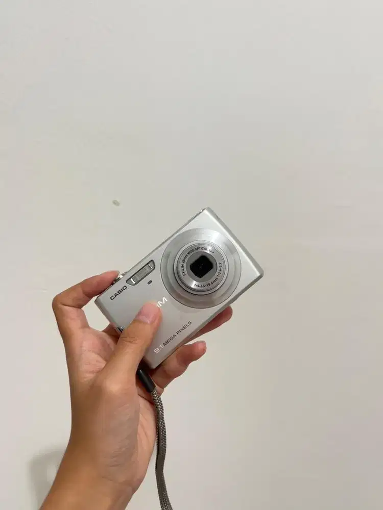 Digicam Casio Exilim EX Z250