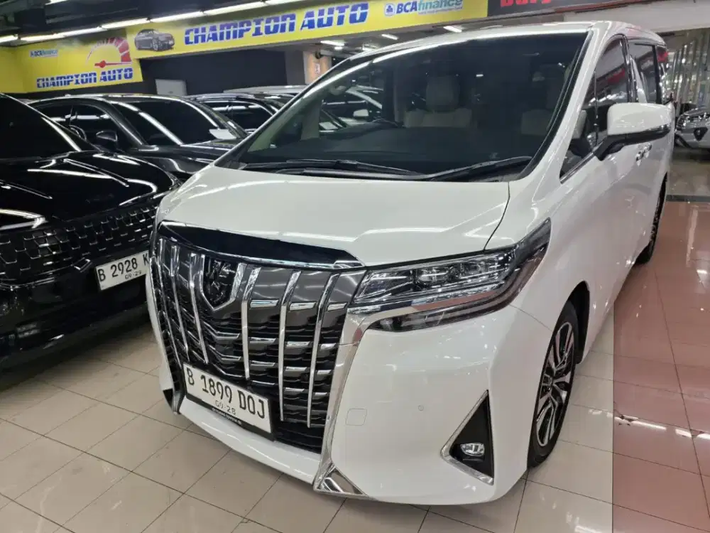 KM 9 rb Alphard G 2023 seperti baru!