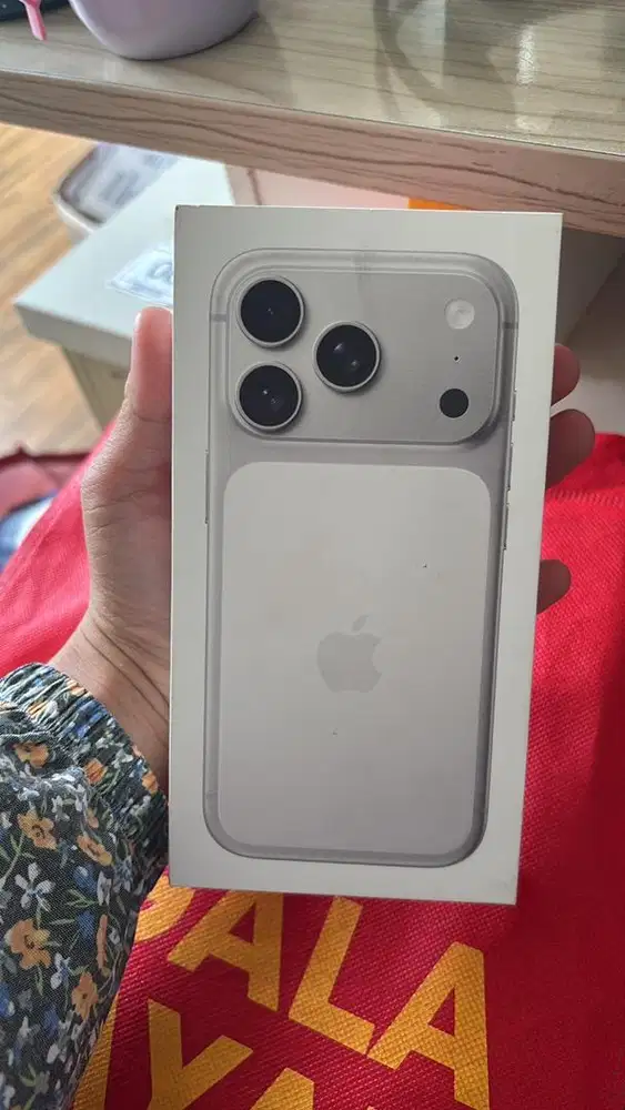 iphone 17 pro silver 256