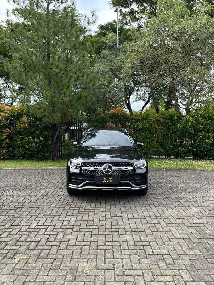 Mercedes Benz Mercy GLC 200 AMG Facelift 2021