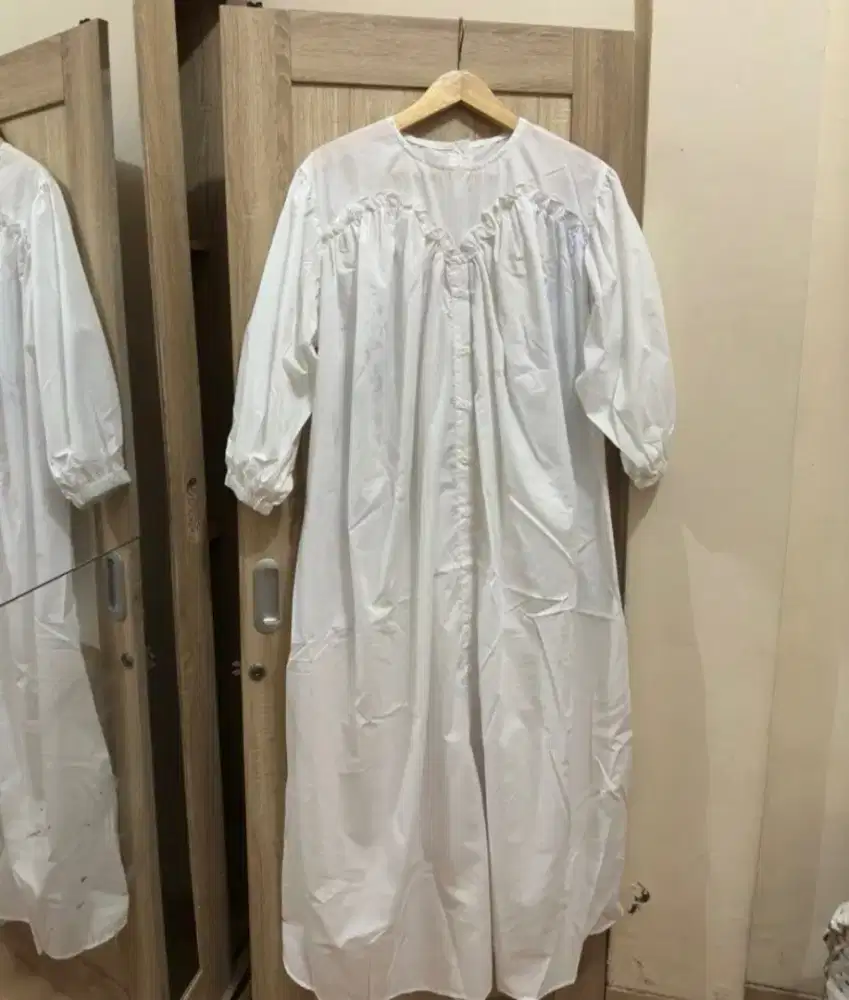 Gratis Dress Brand Nabo