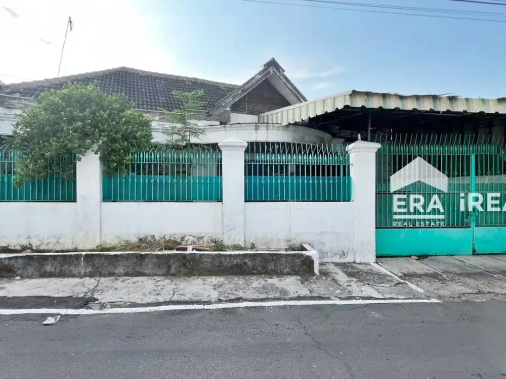 Rumah di jual dekat area kampus di surakarta