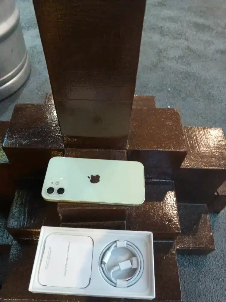 Iphone 12 128gb masih bisa baru