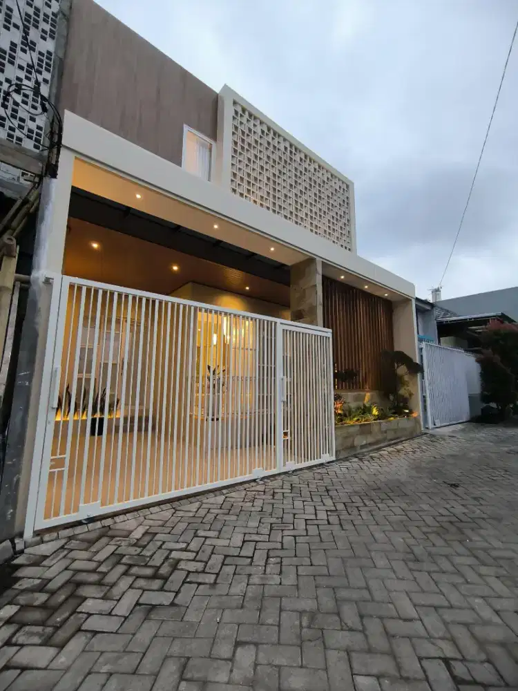 Rumah dijual Lokasi Perumahan Sukun Kota Malang