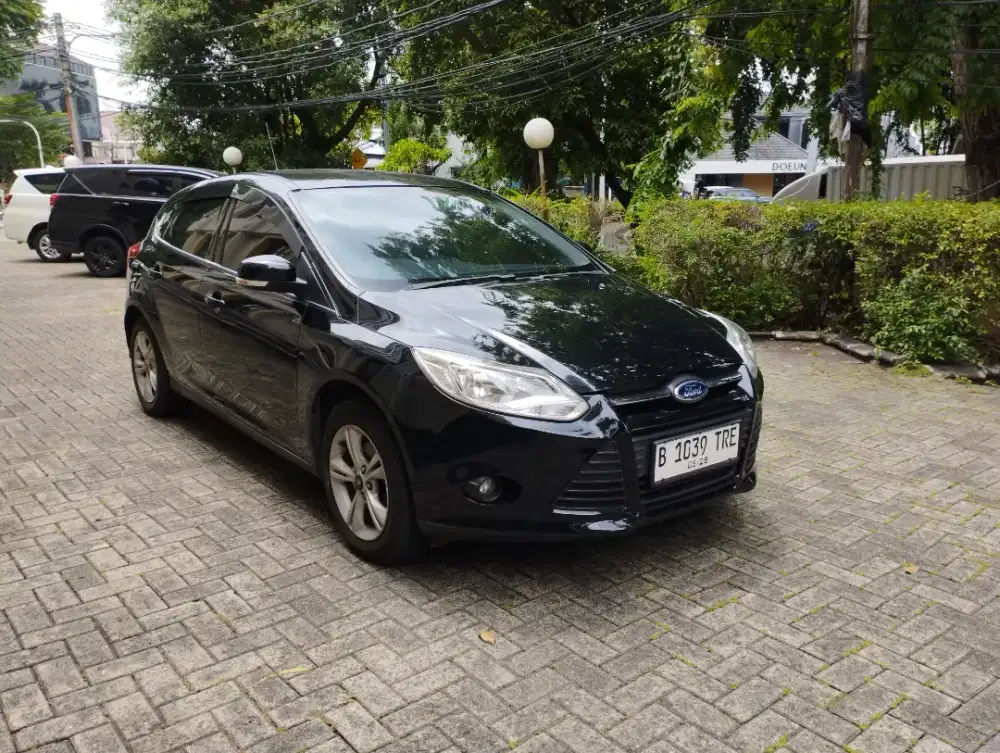 Ford Focus 2012 Trend 1.6L AT