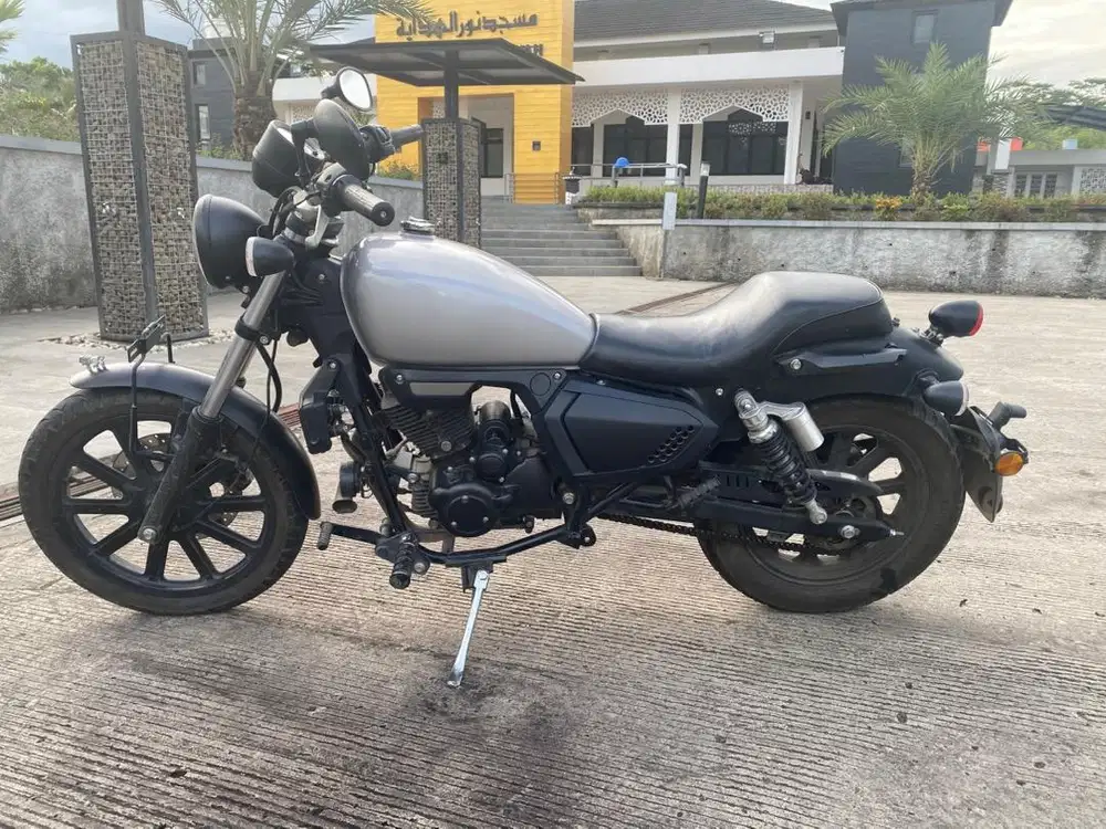 Benelli Motobi 200 Evo