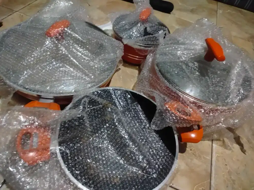 Set Panci Medeenalux