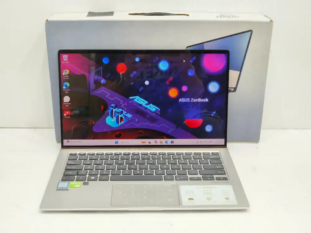 asus zenbook 14 intel core i5 ram 8gb ssd 512GB
