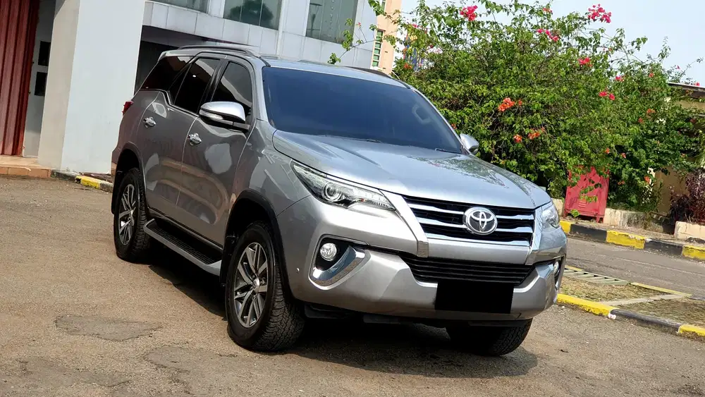 [ GARANSI 5TH ] Toyota Fortuner 2.4 VRZ Diesel AT 2017/2018