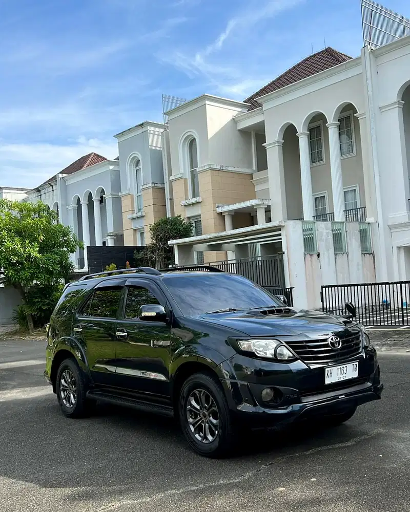 Toyota Fortuner TRD Luxury 2.7 Matic